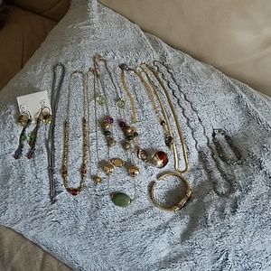 Bundle of jewelry